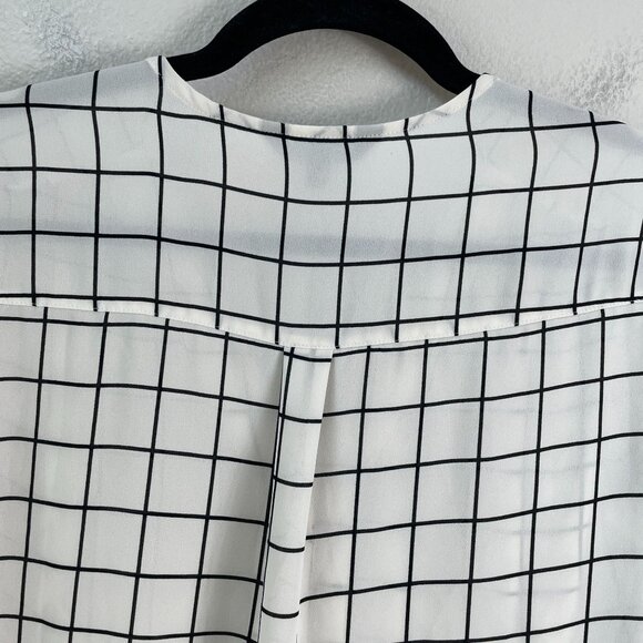 Express Womens XS White Black Grid Pattern Button Up Blouse Roll Tab Sleeve Top - Picture 8 of 8